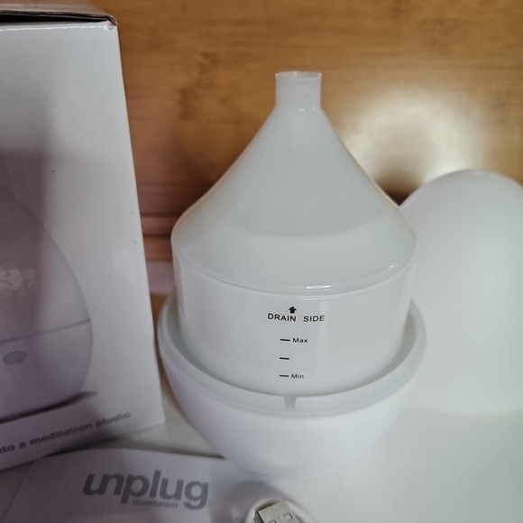 UNPLUG Meditation Ultrasonic Aromatherapy Diffuser Essential Oil Humidifier *NIB - Picture 11 of 14